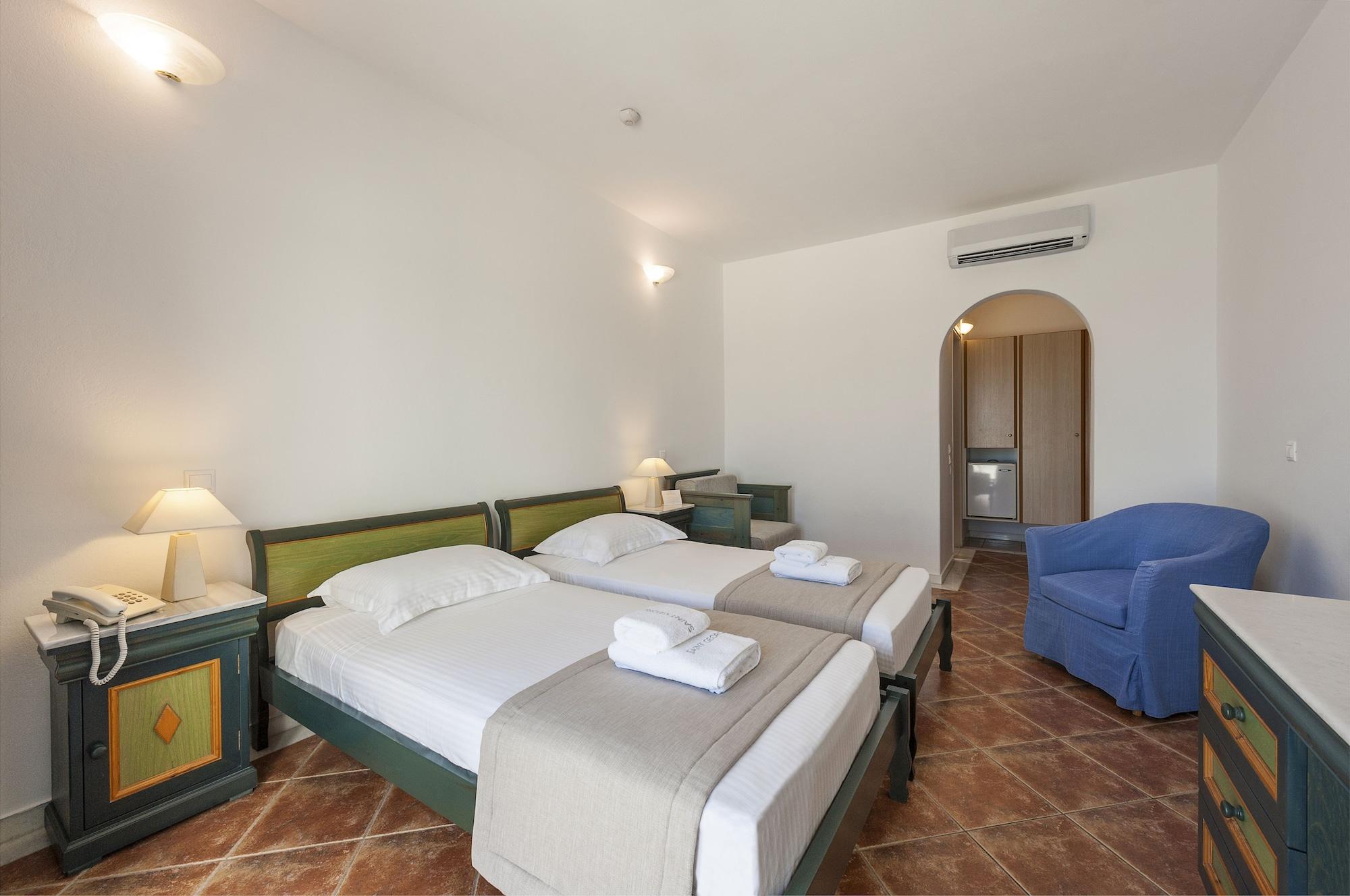 Saint George Hotel Хриси Акти Екстериор снимка