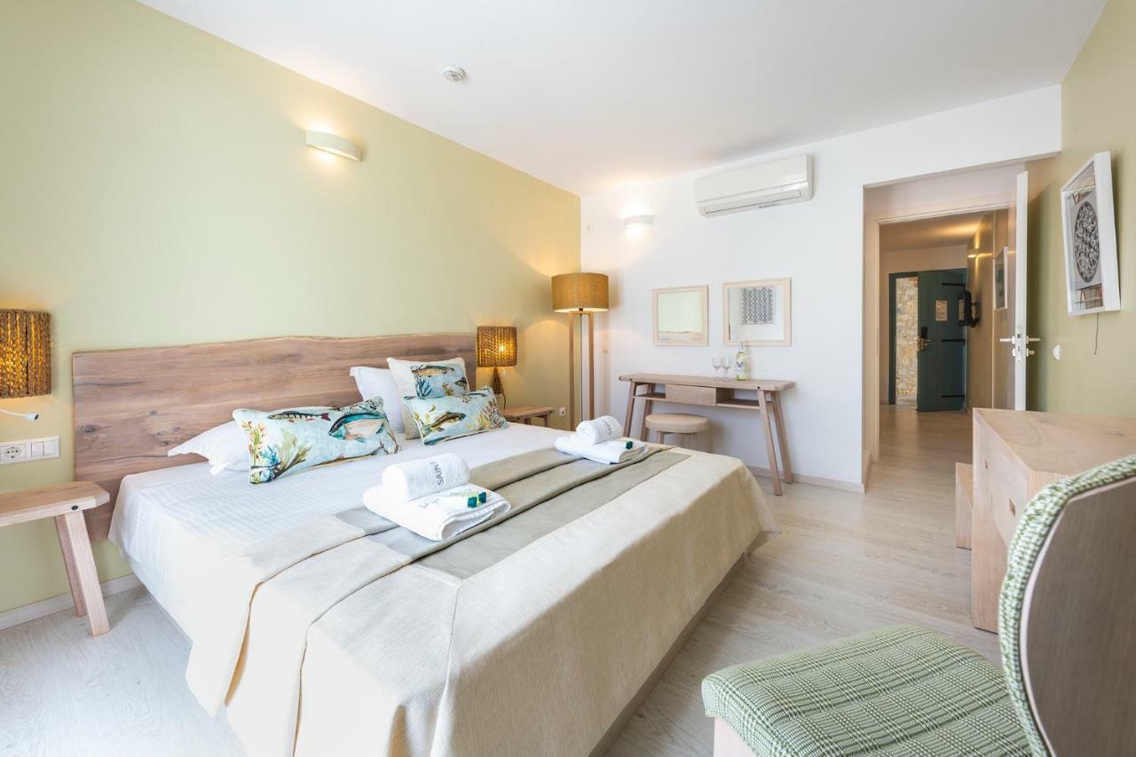 Saint George Hotel Хриси Акти Екстериор снимка